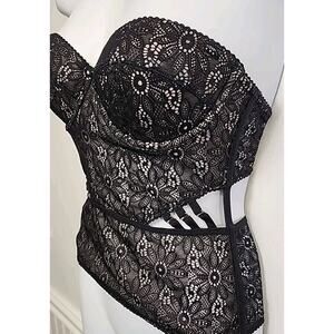 VICTORIAS SECRET Corset Bustier Bra Top 32B Black Floral Lace Underwire Strappy